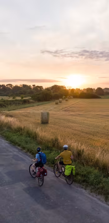 Coucher de soleil à Taizon - La Vélo Francette