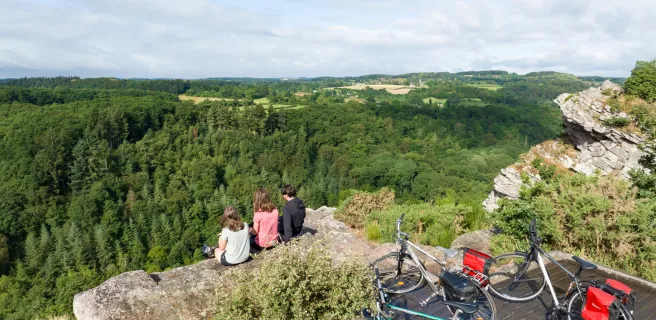 Pont d'Ouilly / La Roche d'Oëtre / Flers